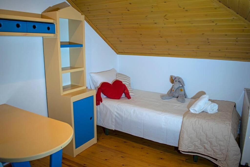 Ostria House Villa Pinakokhorion Bagian luar foto