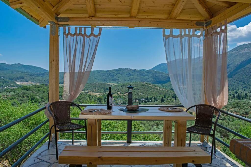 Ostria House Villa Pinakokhorion Bagian luar foto