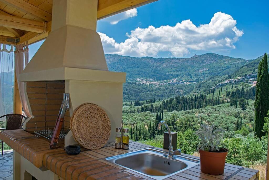 Ostria House Villa Pinakokhorion Bagian luar foto