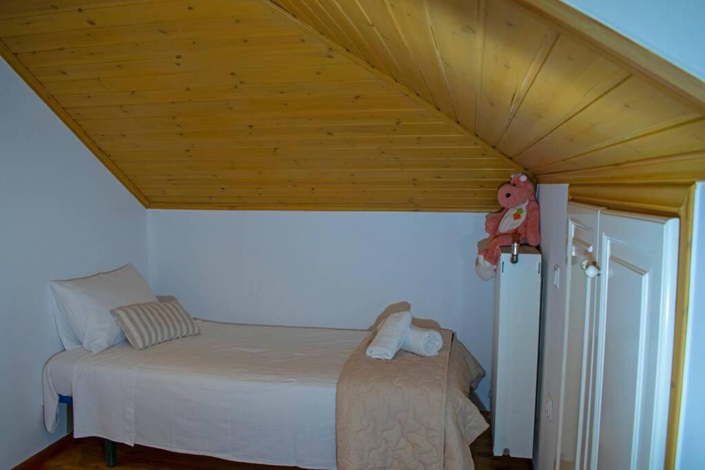 Ostria House Villa Pinakokhorion Bagian luar foto